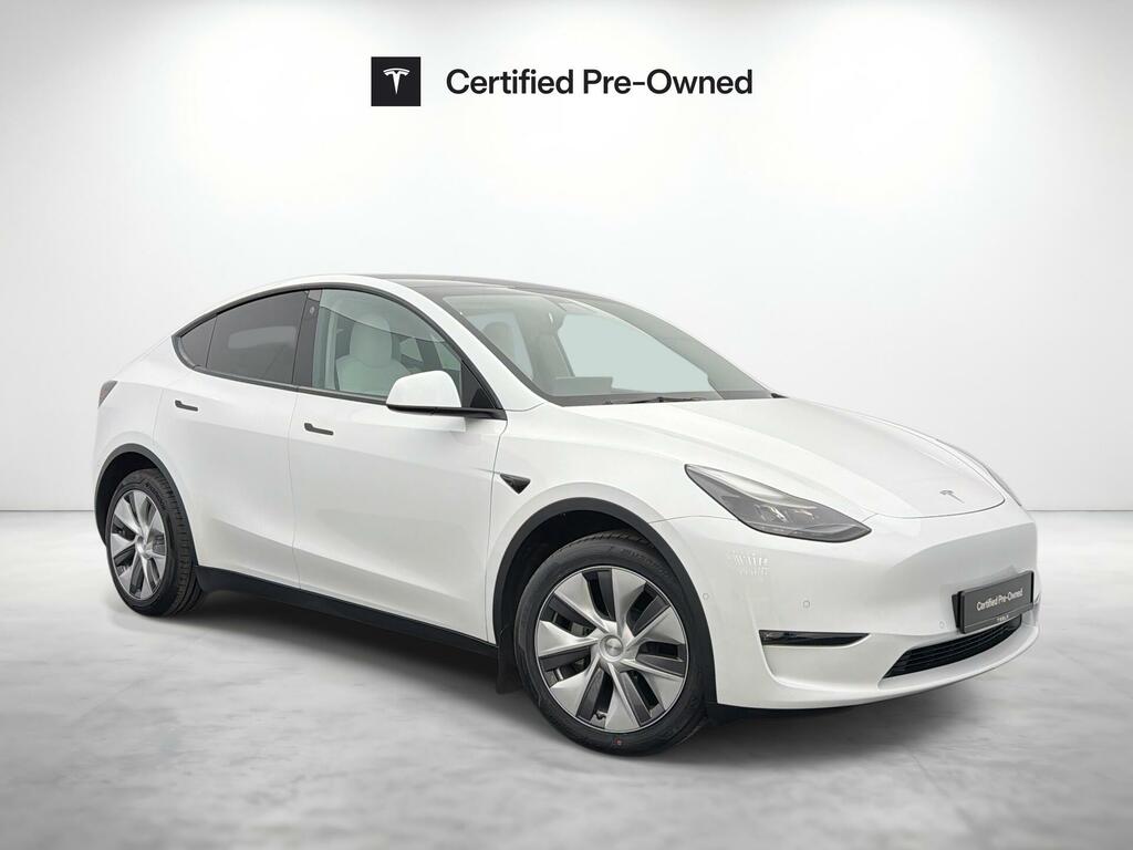 Tesla Model Y Long Range White