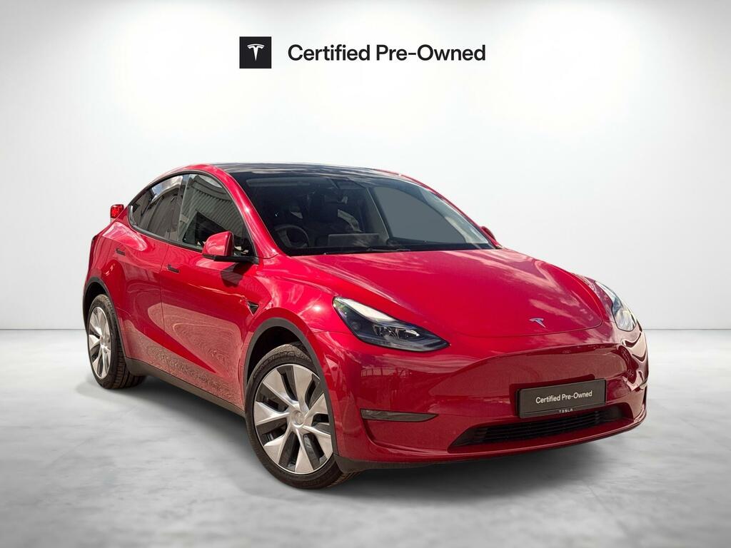 Tesla Model Y Long Range Red
