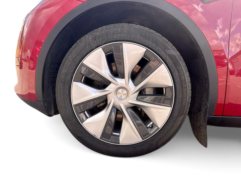 Tesla Model Y Long Range Red #4