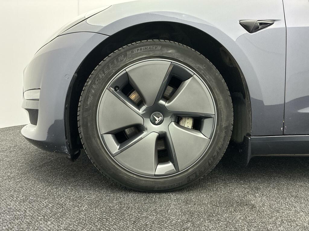 Tesla Model 3 Long Range Silver #4