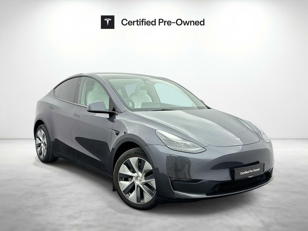 Tesla Model Y Long Range Silver
