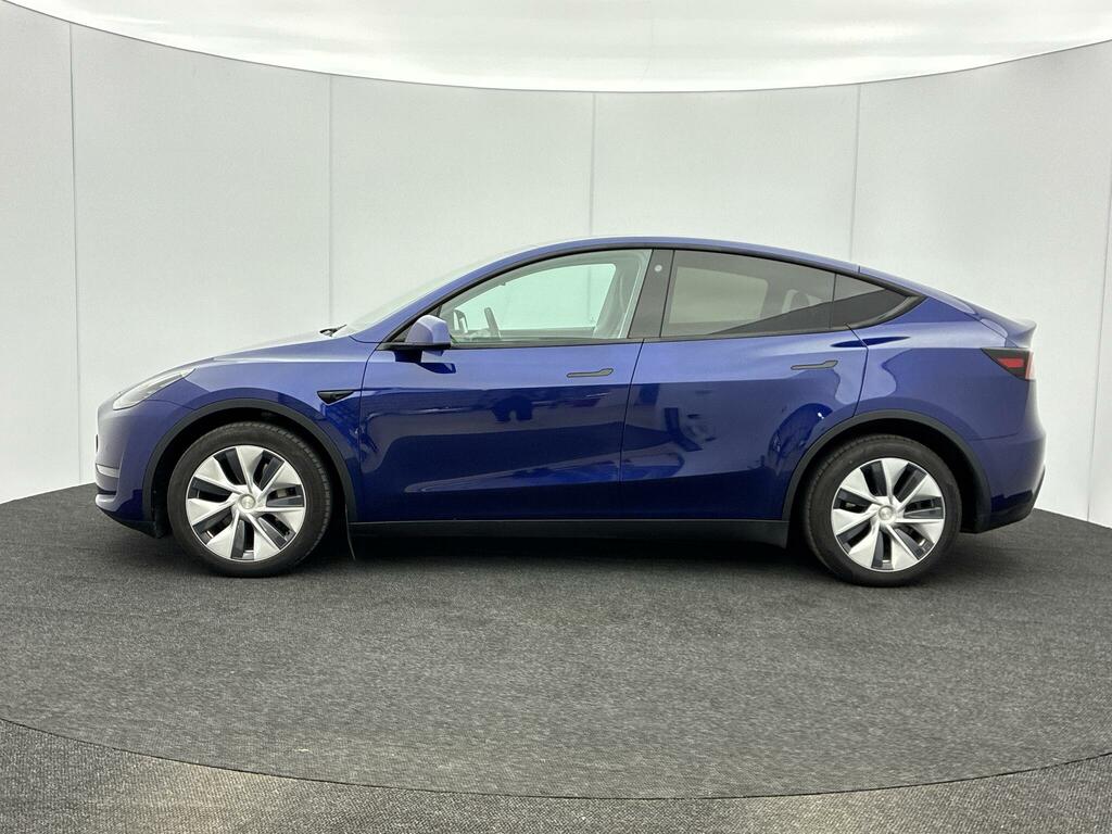 Tesla Model Y Long Range Blue #6