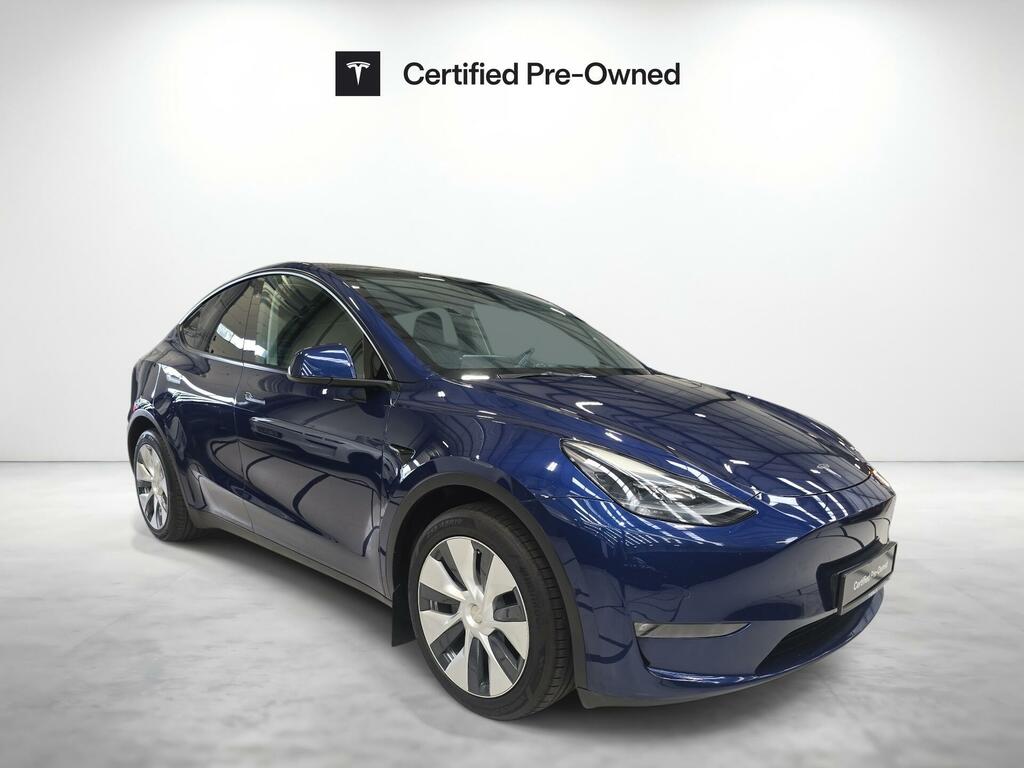 Tesla Model Y Dual Motor Long Range 4Wde Blue