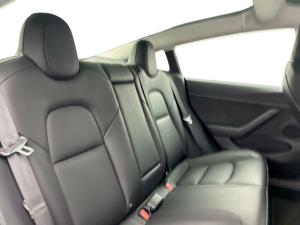 Tesla Model 3 Standard Range Plus Saloon Rwd Black #18