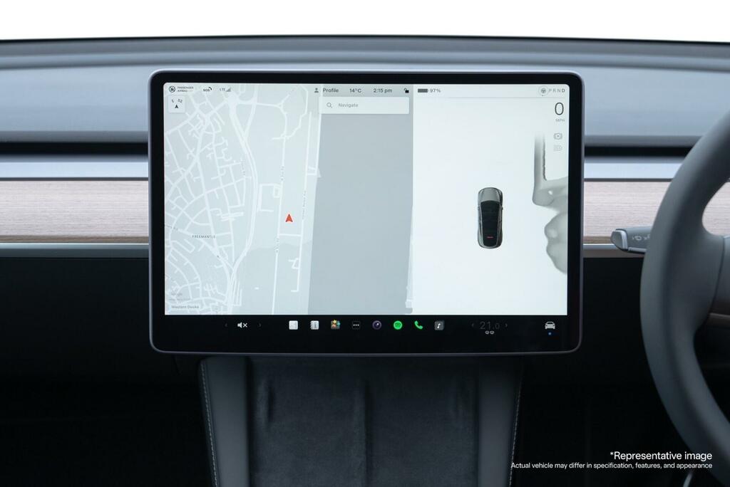 Tesla Model 3 Standard Range Plus Saloon Rwd Black #21