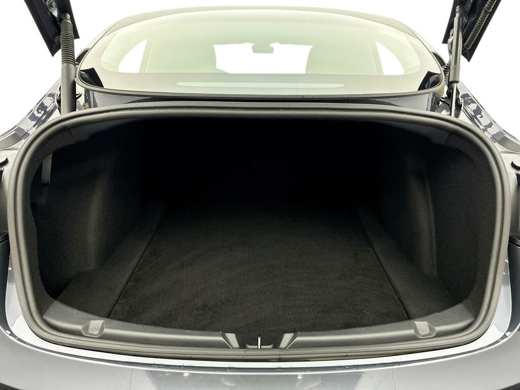 Tesla Model 3 Standard Range Plus Saloon Rwd Black #16