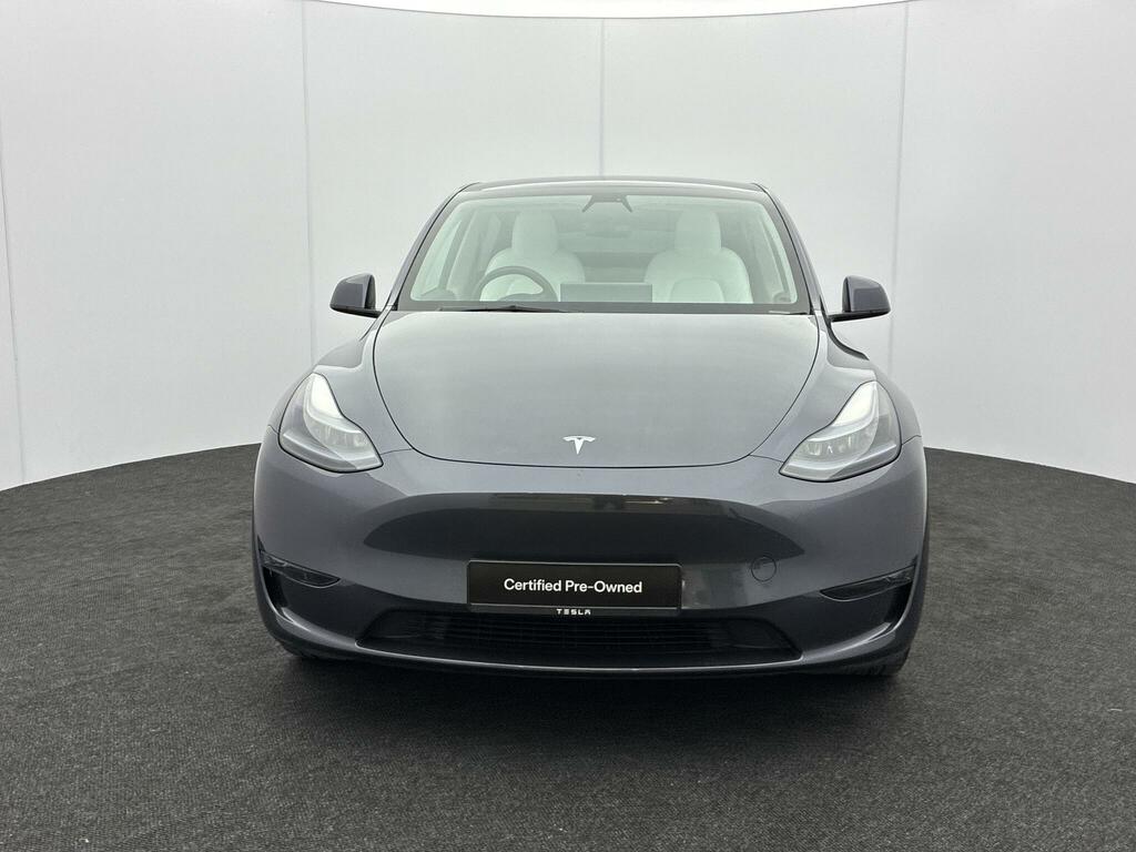 Tesla Model Y Long Range Silver #2