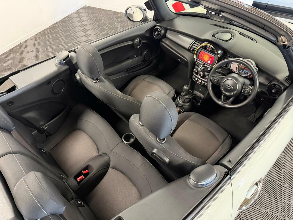 Mini Convertible Convertible 1.5 Cooper Euro 6 Ss 201868 YT68JVK White #2