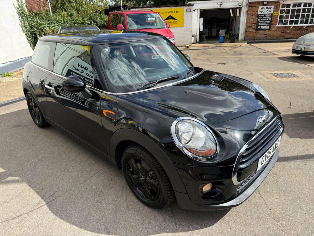 Mini Hatch 1.5 Cooper D Euro 6 Ss Black