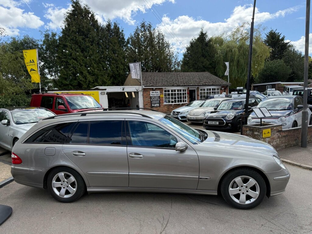 Mercedes-Benz E Class 3.0 E320 Cdi Avantgarde G-tronic Silver #4