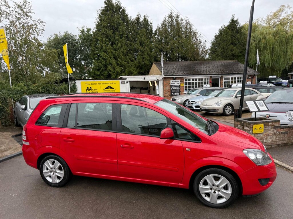 Vauxhall Zafira 1.6 16V Exclusiv Euro 5 Red #3
