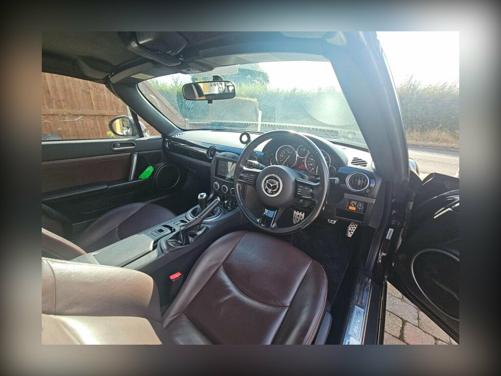 Mazda MX-5 2.0I Venture Roadster Euro 5 Red #3