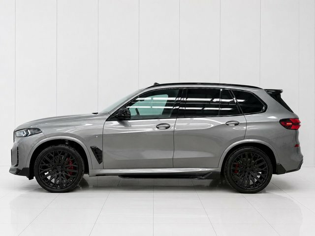 BMW X5 2023 3.0 30D Mht M Sport Suv Hybrid Ste Grey #2