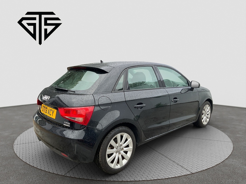 Audi A1 Sportback 1.4Tfsi Black #3