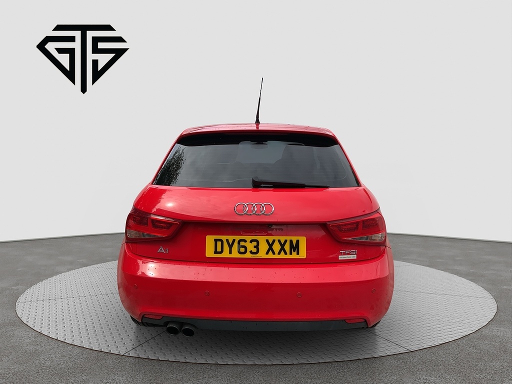 Audi A1 Sportback 1.4Tfsi DY63XXM Red #4