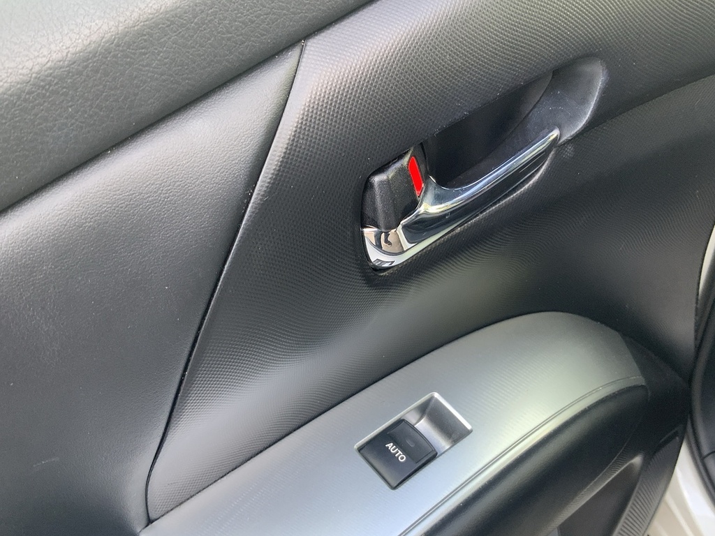 Toyota Estima Mpv Silver #15