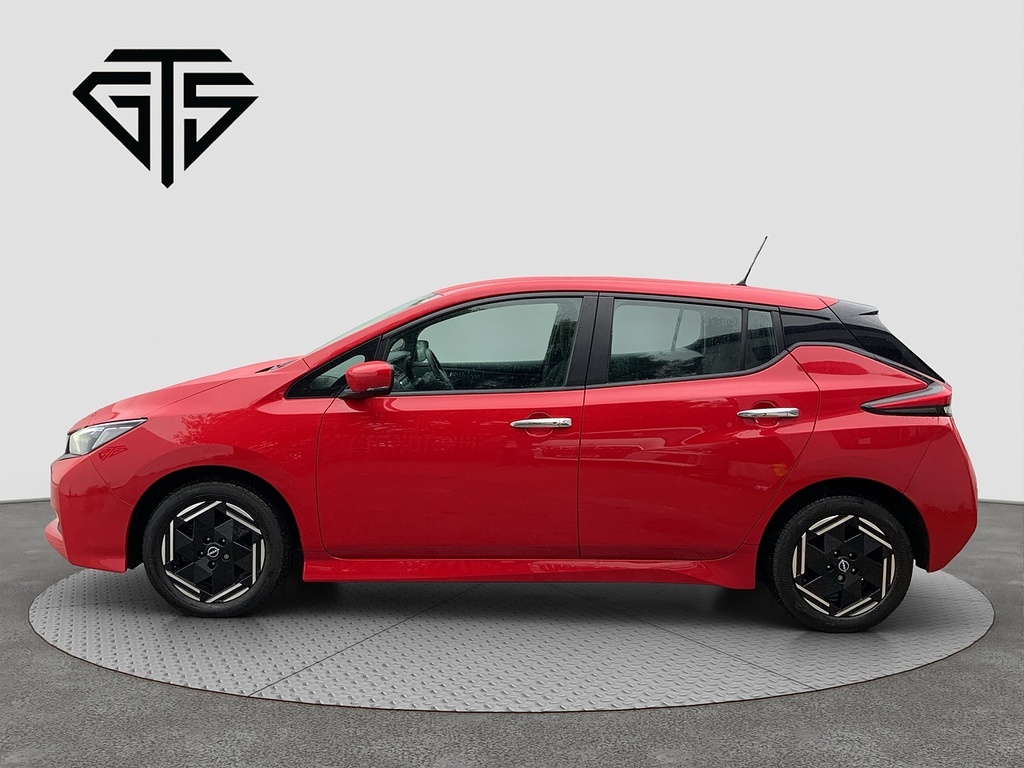 Nissan Leaf Acenta Red #4