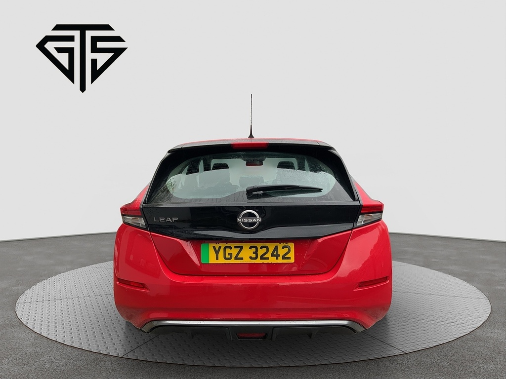 Nissan Leaf Acenta Red #2