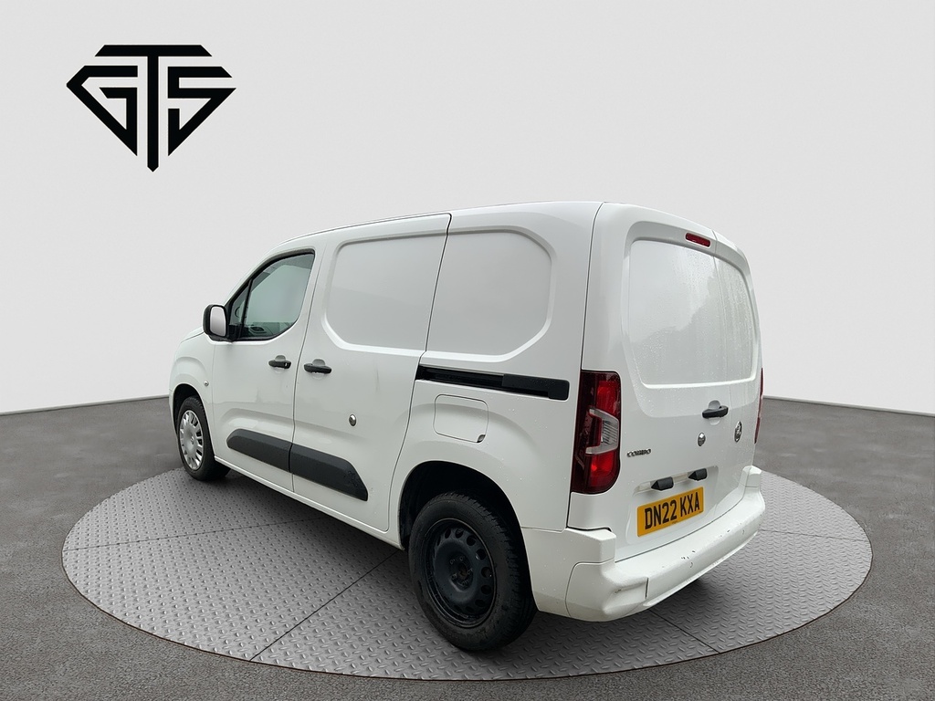 Vauxhall Combo Turbo D 2000 Sportive White #5