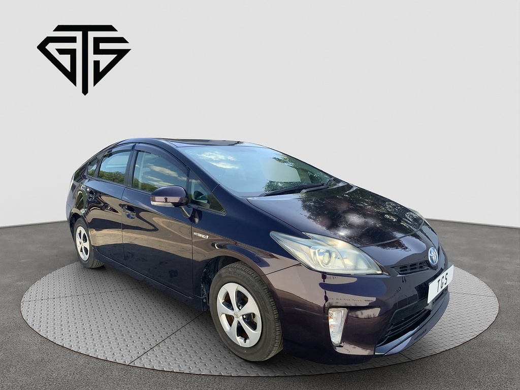 Toyota Prius S Purple