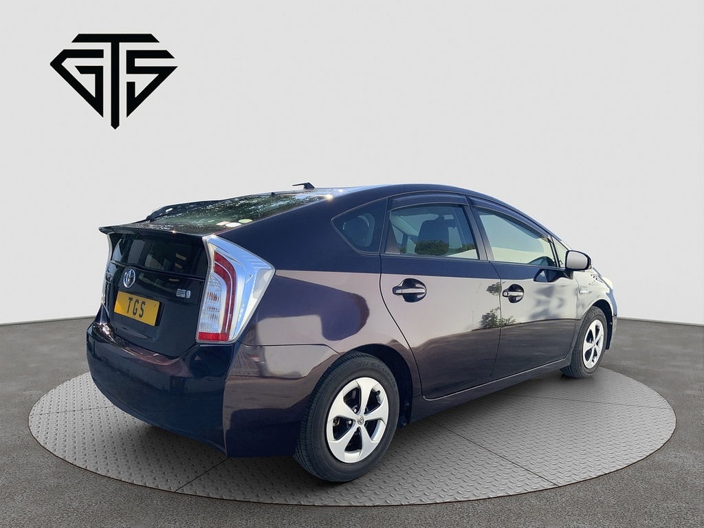Toyota Prius S Purple #3