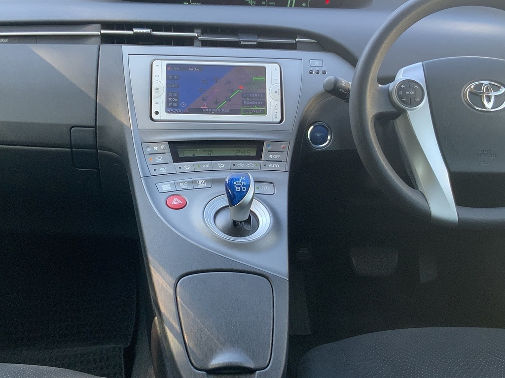 Toyota Prius Hatchback Red #11