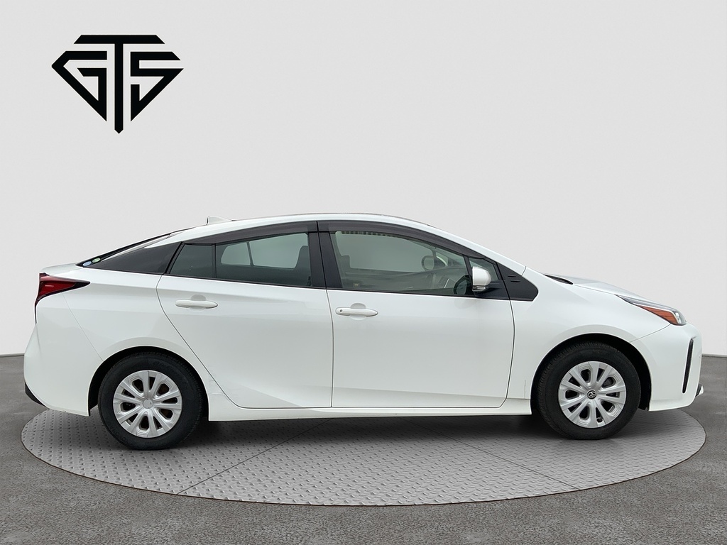 Toyota Prius S White #2
