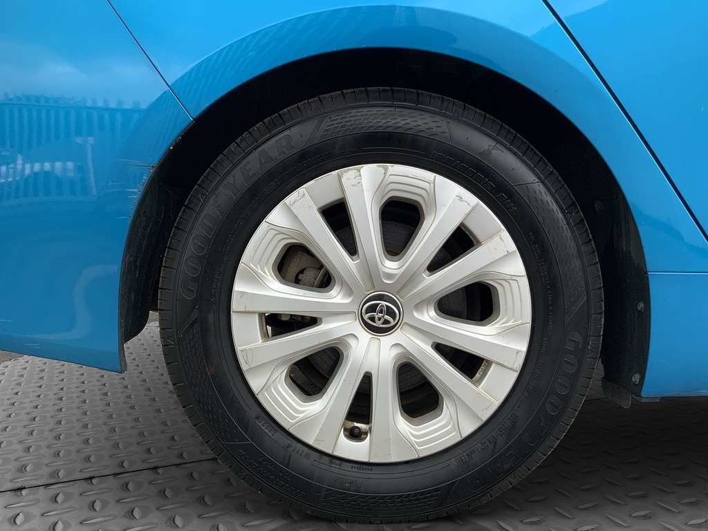 Toyota Prius S Safetyplus2  #18