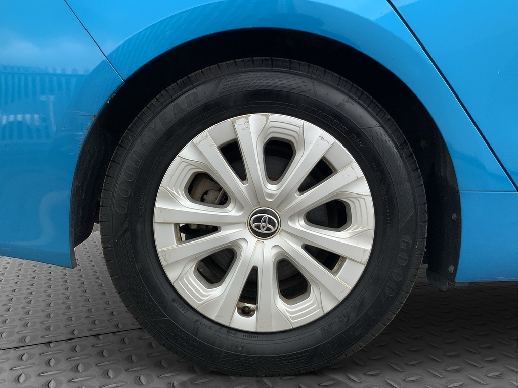 Toyota Prius S Safetyplus2  #20