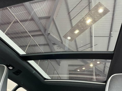 Volvo XC40 Plus Black #33