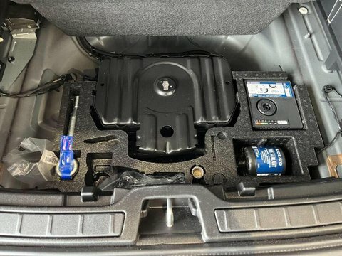 Volvo XC40 Plus Black #18