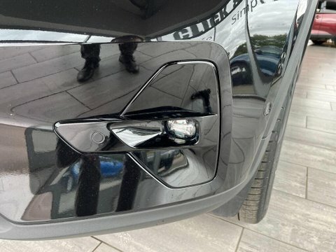 Volvo XC40 Plus Black #41