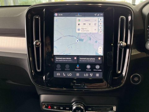 Volvo XC40 Plus Black #23