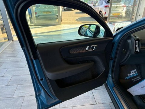 Volvo XC40 2022 72 2.0 #23