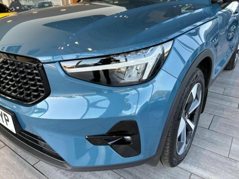 Volvo XC40 2022 72 2.0 #42