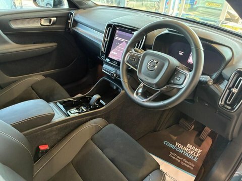 Volvo XC40 2022 72 2.0 #11