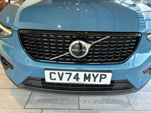 Volvo XC40 2022 72 2.0 #6