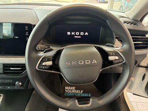 Skoda Kamiq Hatchback Black #42