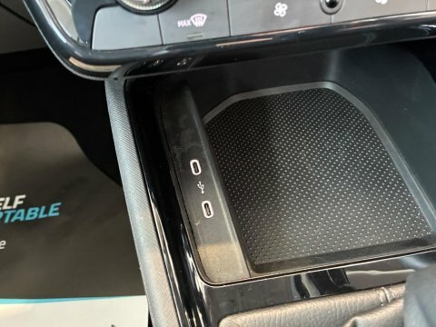 Skoda Kamiq Hatchback Black #24