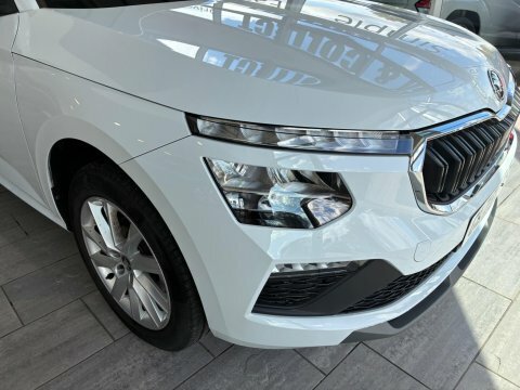 Skoda Kamiq Hatchback Black #49
