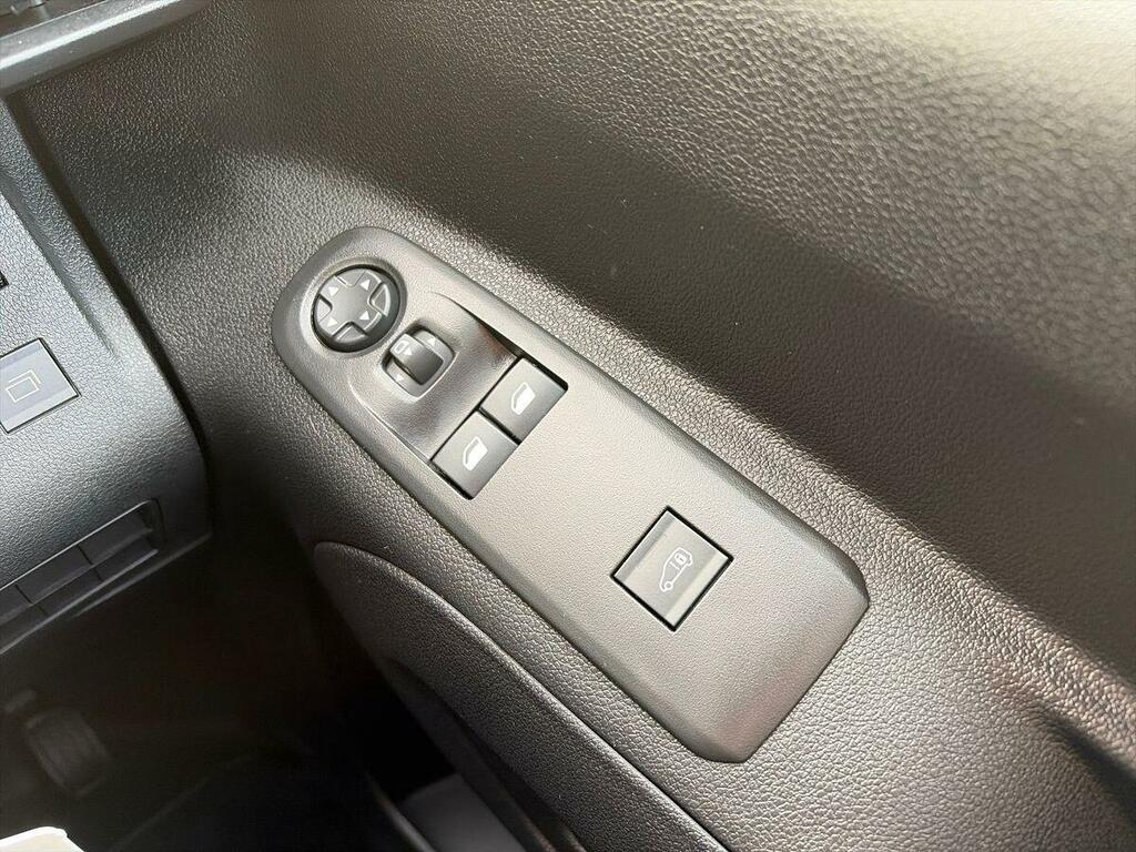 Fiat Doblo 1.5 Multijet 100 H1 Van White #17