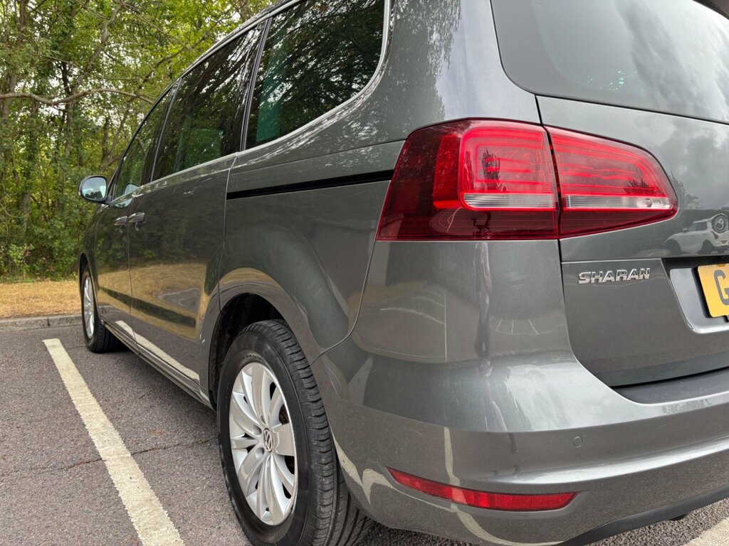 Volkswagen Sharan  Red #27
