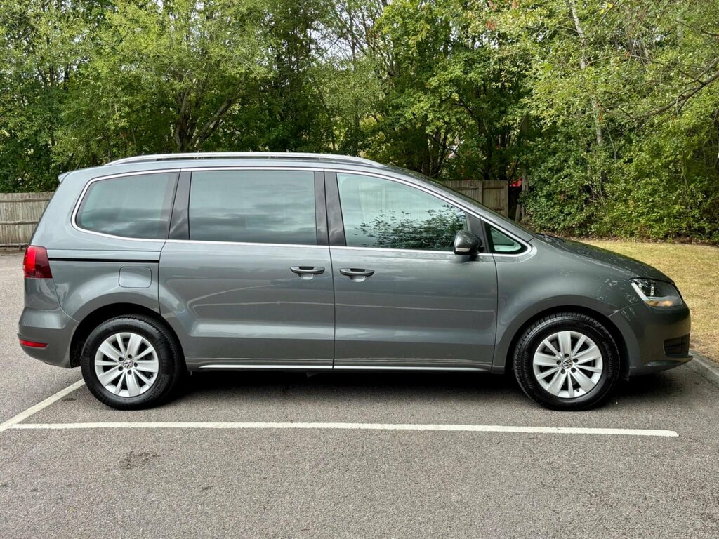 Volkswagen Sharan  Red #16