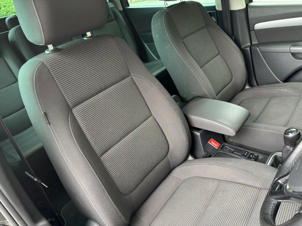 Volkswagen Sharan  Red #9