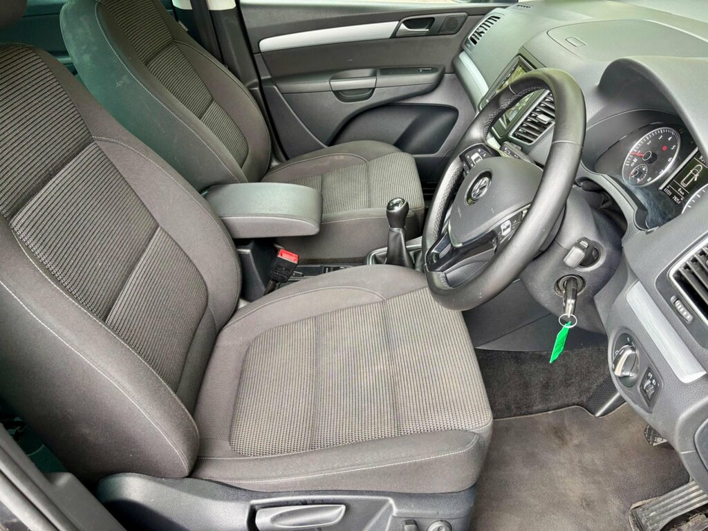 Volkswagen Sharan  Red #11