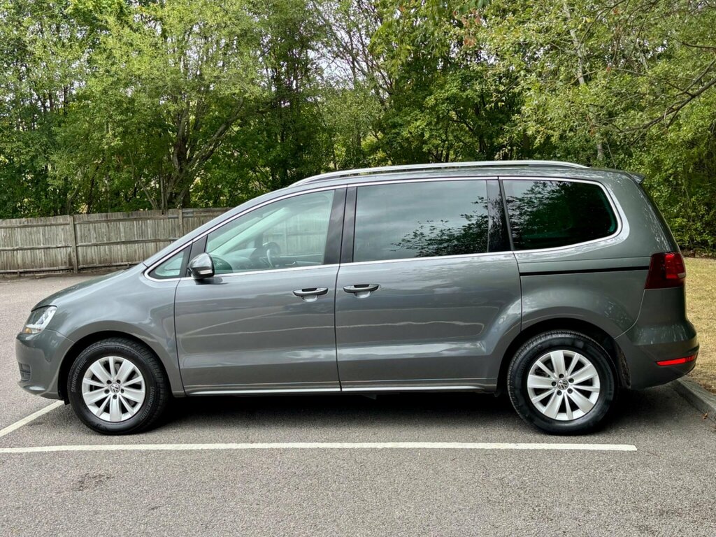 Volkswagen Sharan  Red #39
