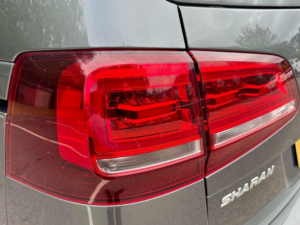 Volkswagen Sharan  Red #28