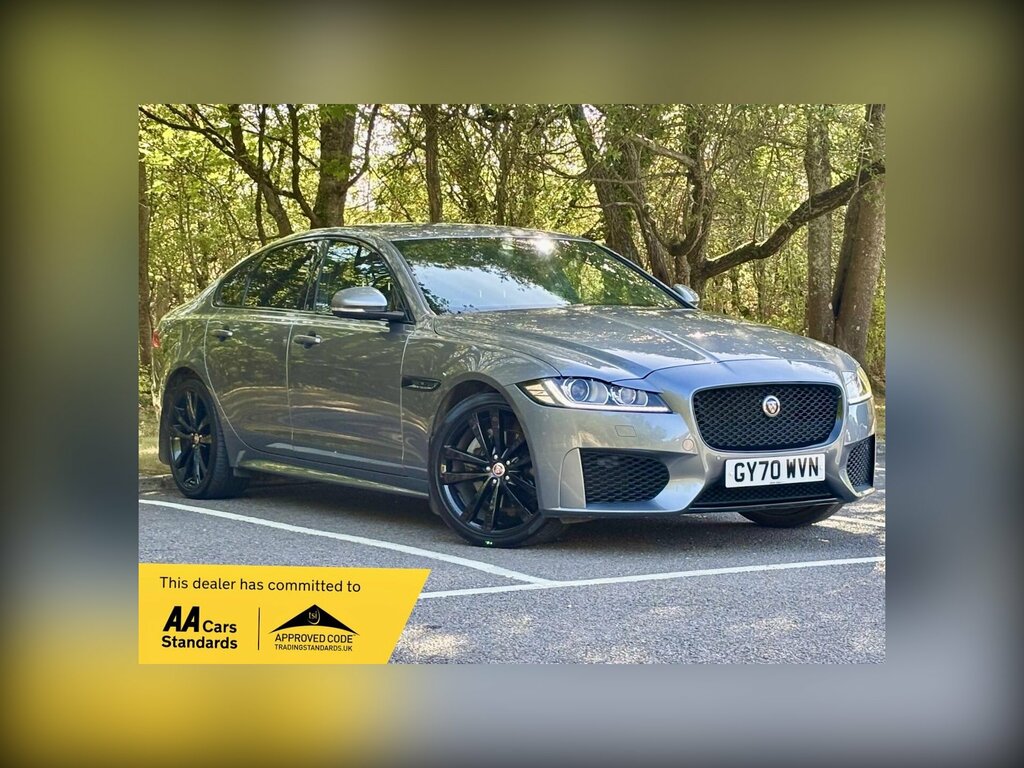 Jaguar XF 2.0I Chequered Flag Euro 6 Ss Grey