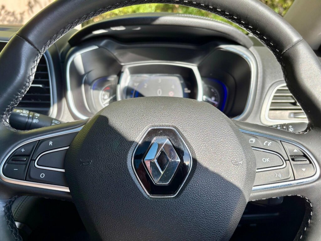 Renault Koleos 2.0 Gt Line Dci X-tronic 175 Bhp White #38