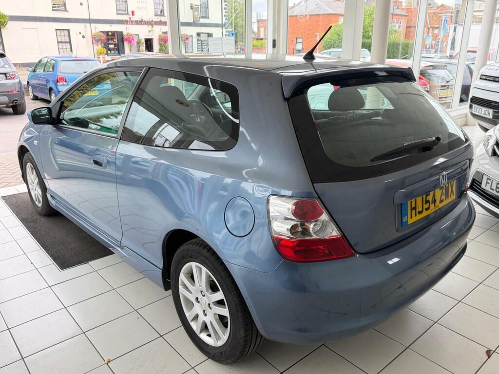 Honda Civic 1.6 I-vtec Executive Black #3